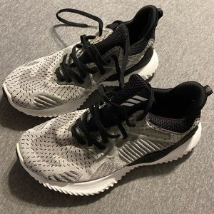 Adidas men’s alpha boost 8.5